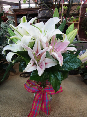 Mothers Day Vase of Lilies