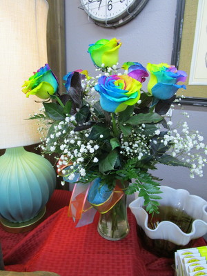 6 Rainbow Roses 